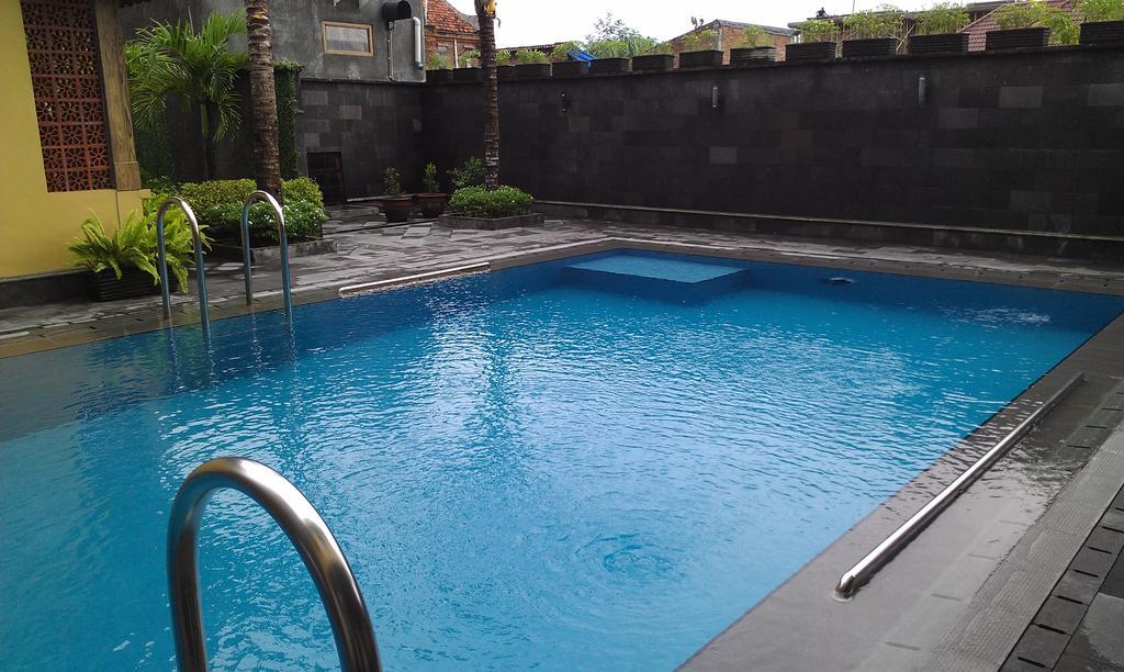 Ndalem Bantul Hotel Jogjakarta Buitenkant foto