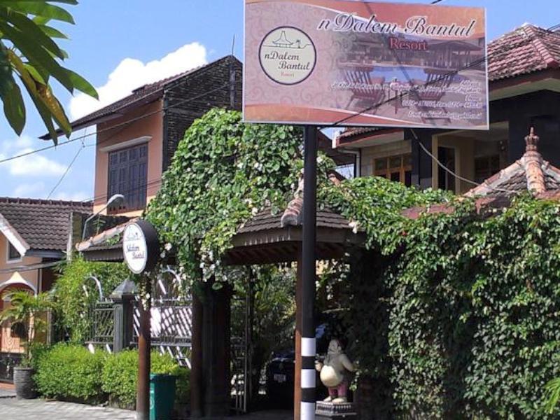 Ndalem Bantul Hotel Jogjakarta Buitenkant foto