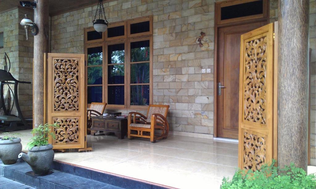 Ndalem Bantul Hotel Jogjakarta Buitenkant foto
