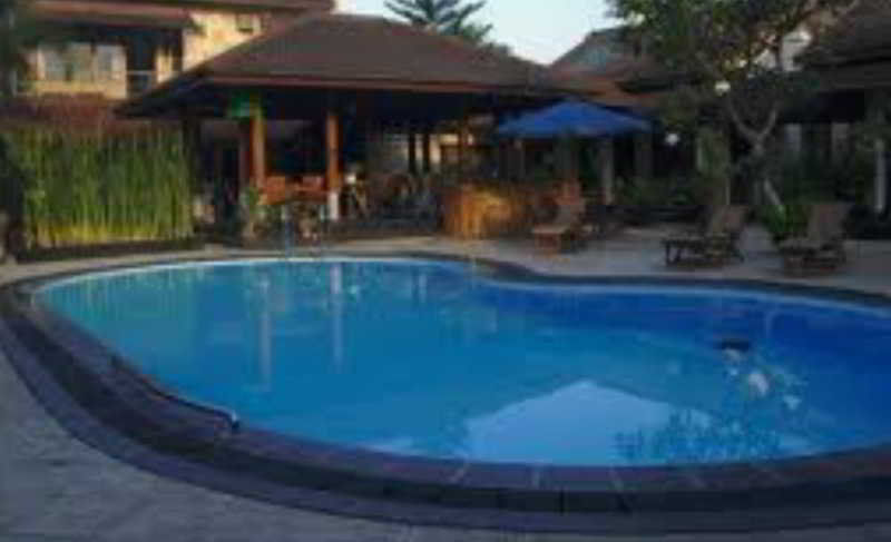 Ndalem Bantul Hotel Jogjakarta Buitenkant foto