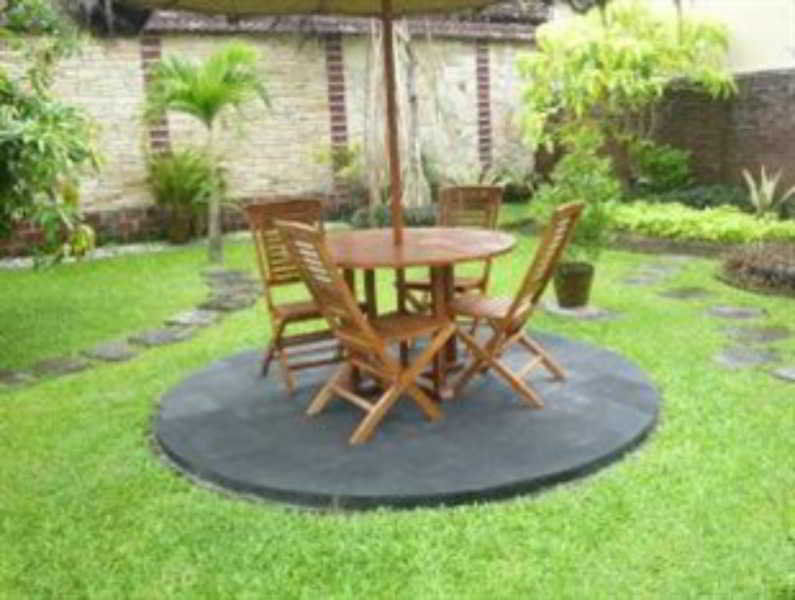 Ndalem Bantul Hotel Jogjakarta Buitenkant foto