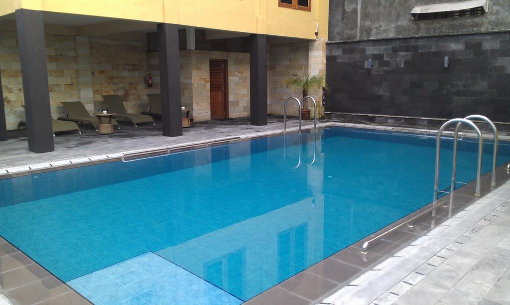 Ndalem Bantul Hotel Jogjakarta Buitenkant foto