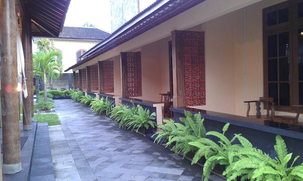 Ndalem Bantul Hotel Jogjakarta Buitenkant foto