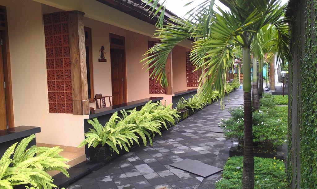 Ndalem Bantul Hotel Jogjakarta Buitenkant foto