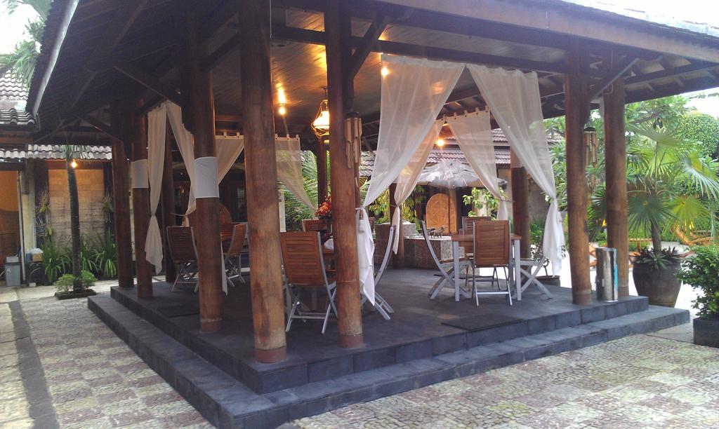 Ndalem Bantul Hotel Jogjakarta Buitenkant foto