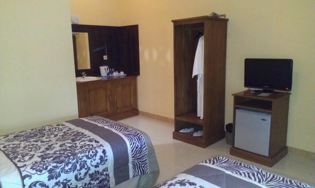 Ndalem Bantul Hotel Jogjakarta Buitenkant foto
