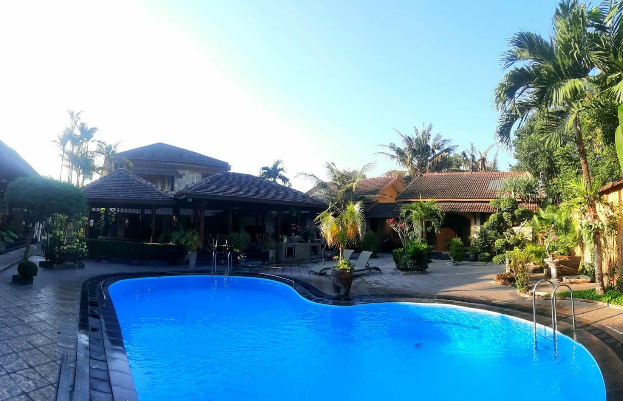 Ndalem Bantul Hotel Jogjakarta Buitenkant foto